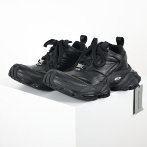 Balenciaga Cargo Black