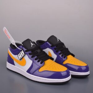 Air Jordan 1 Low Lakers