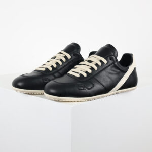 Rickowen Runner Black