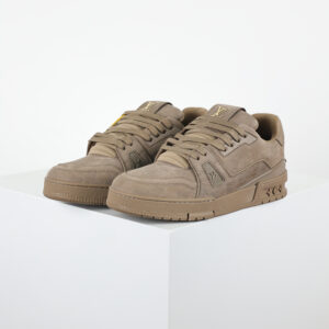 LV Trainer Moka Brown